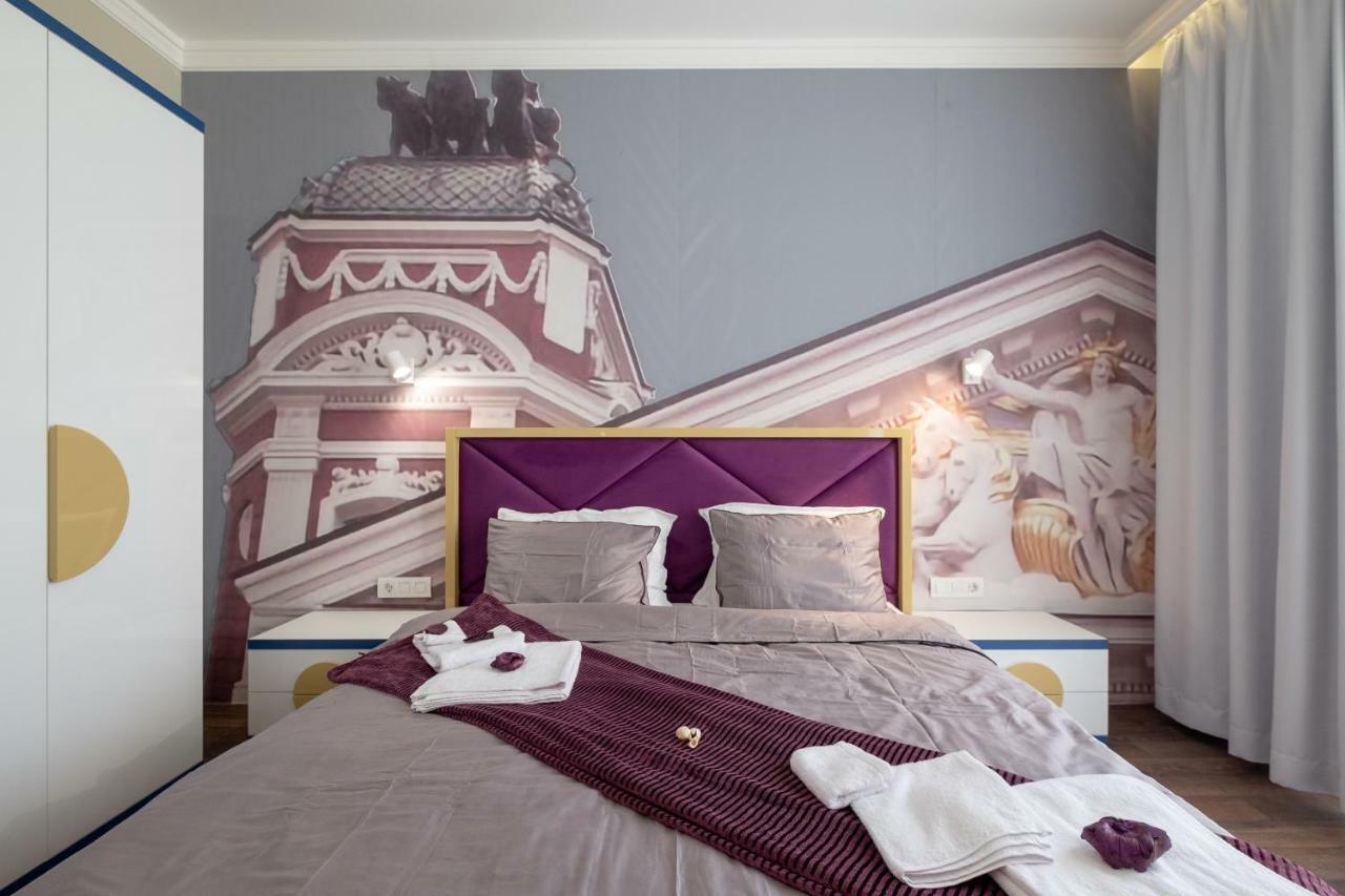 Vitosha Blvd 3-Bedroom, 2-Bathroom Lux Suite โซเฟีย ภายนอก รูปภาพ